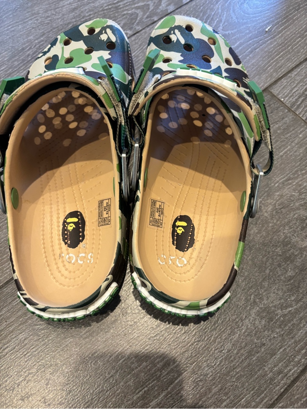 BAPE crocs - Picture 3 of 5
